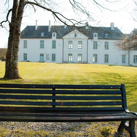 Surprenantes - Chateau Du Pe Saint-Jean-de-Boiseau Bagian luar foto